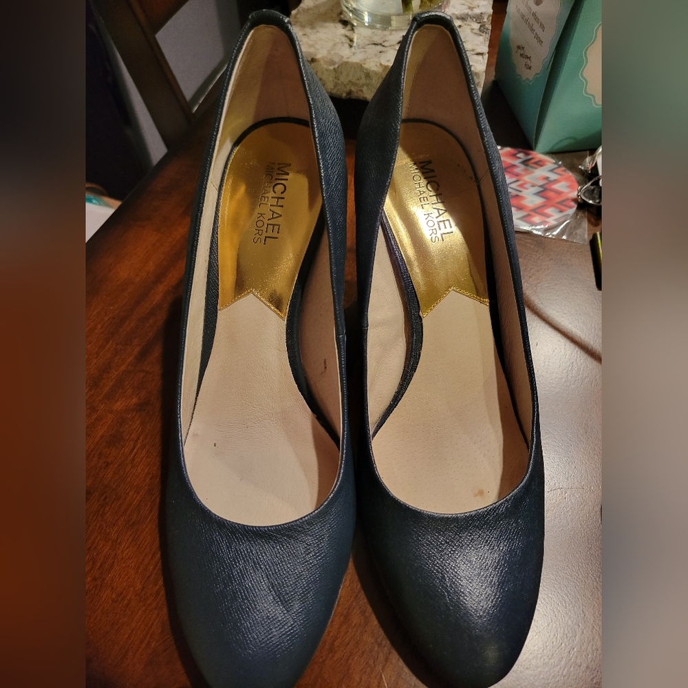 Michael Kors 10M heels - very gently used